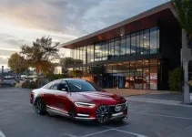 Volvo reinaugura concessionária em Belém (PA)