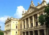 teatros históricos de Manaus e Belém
