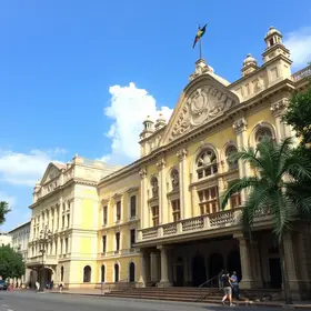 teatros de Manaus e de Belém como Patrimônio Mundial Cultural