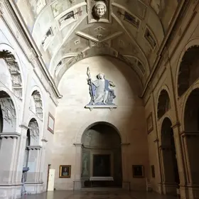 Cripta da Basílica Santuário de Nazaré